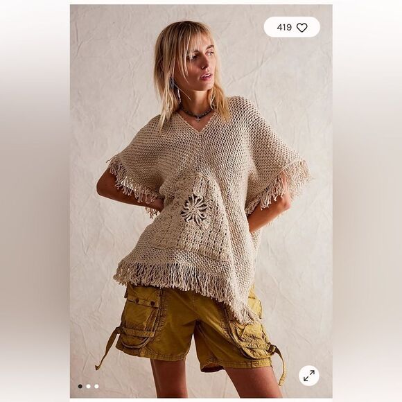 Free People ONE size Topanga Crochet Poncho retail $198 with hood & fringe hems